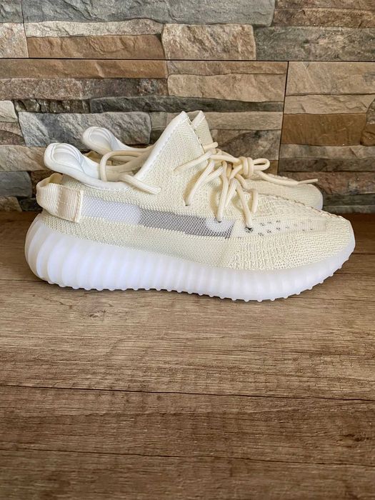 Yeezy 350 Albi 38