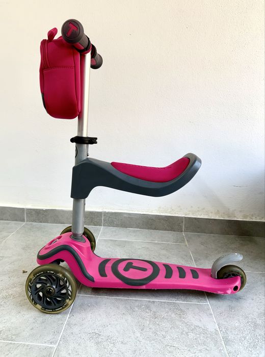 Тротинетка SmarTrike T3 3 в 1 с регулируема седалка и раничка