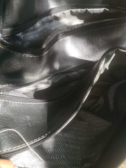 Geanta Prada, neagra