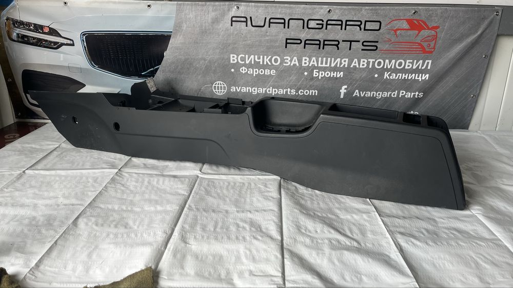 Средна конзола на купе Audi A3 (2003-2013)
