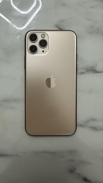 iPhone 13pro ; iPhone 11pro