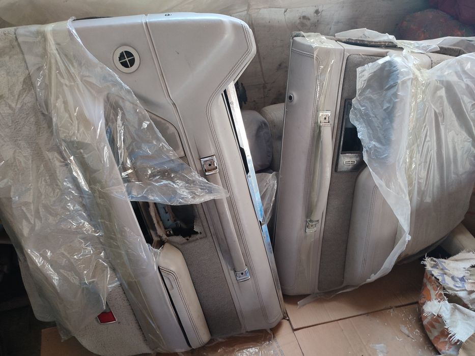 Линкольн Форд. Обшивки дверей. Торпедо