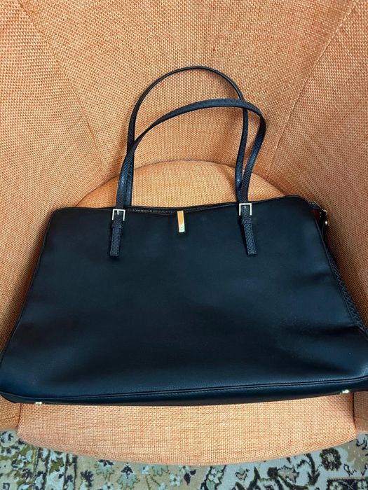 Poseta dama culoatea neagra