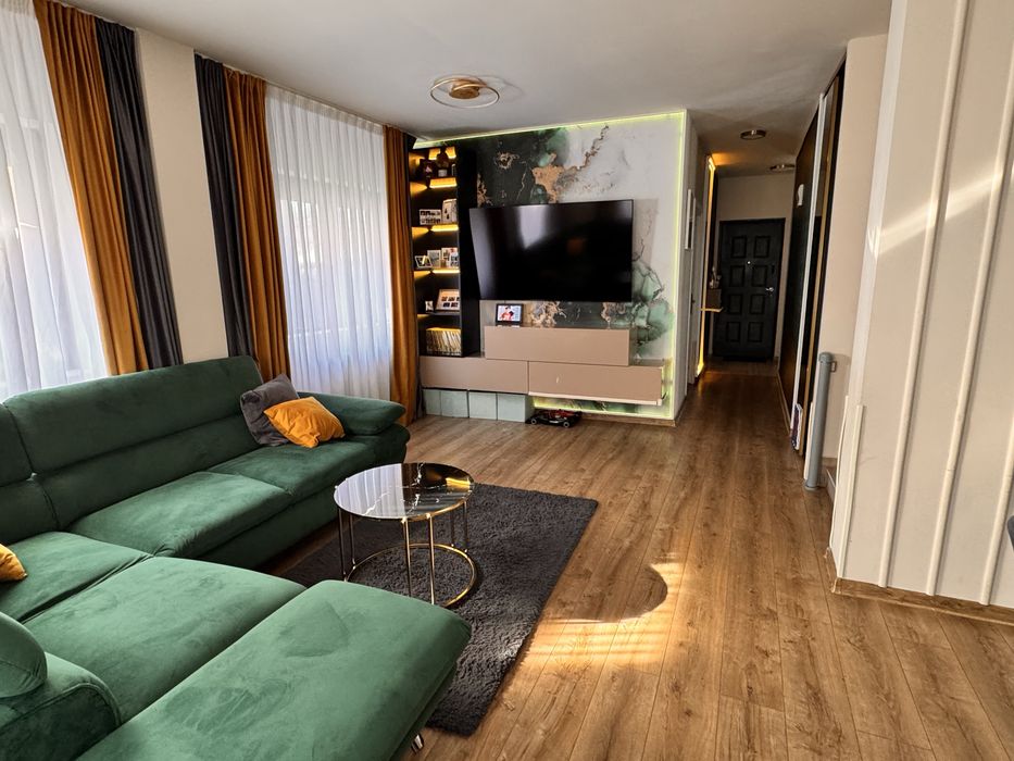 Vila 4 camere, 3 bai si curte amenajata in Chiajna, Proprietar
