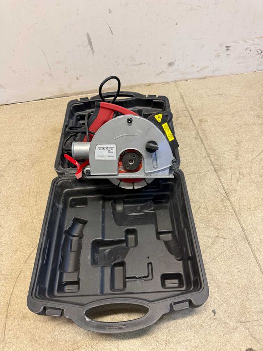 020901	Фреза за канали 1.7kW 150mm 5-40mm RDP-WCH02