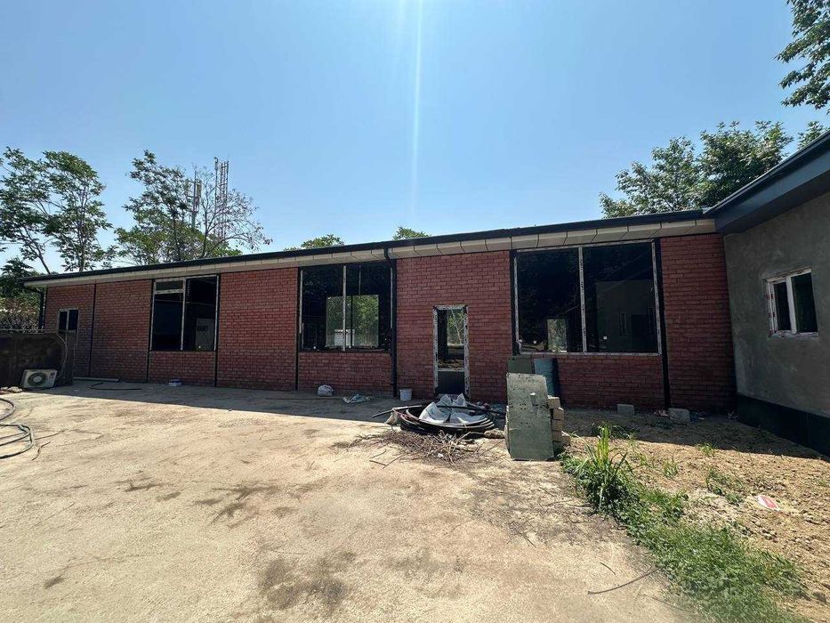 Янги сергили богида кафе ижарага берилади 220 кв 1-каватли