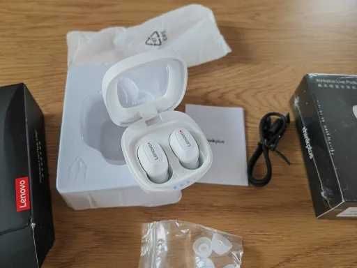 Нови оригинални слушалки Lenovo. Безжични Bluetooth 5.3