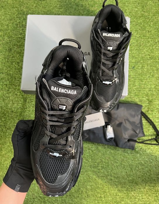 Balenciaga Runner Negri led + albi - 42