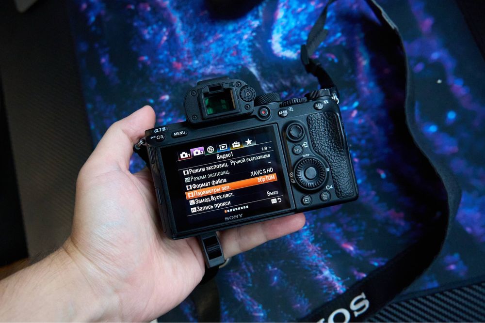 Продаю Sony A7 III(3)