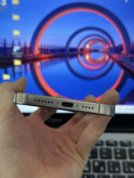 iPhone 15 Pro Max. 256 gb