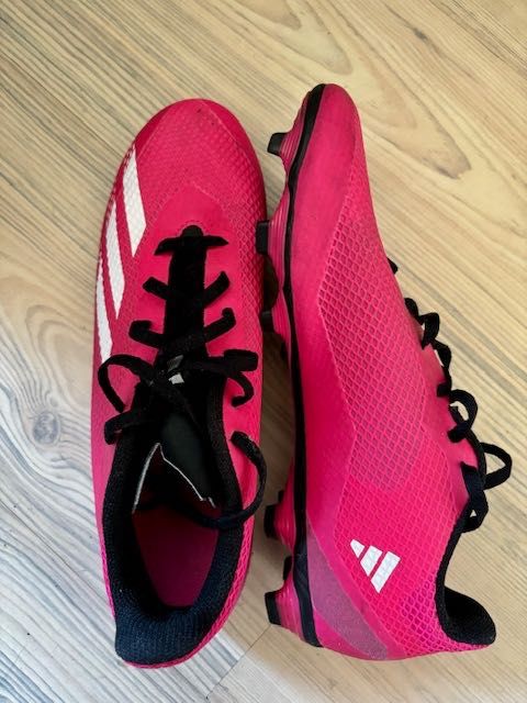 SALE! Бутонки Adidas (оригинални)