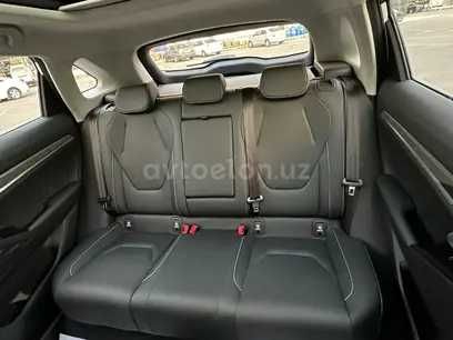 JAC JS6 Krassover skidkada