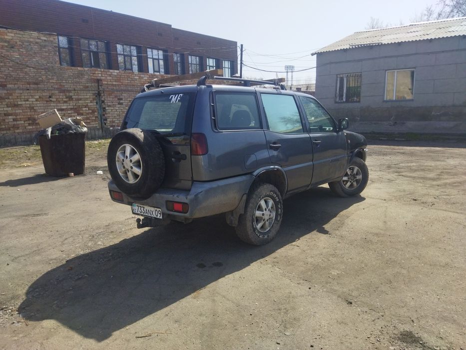 Джип ниссан террано 2