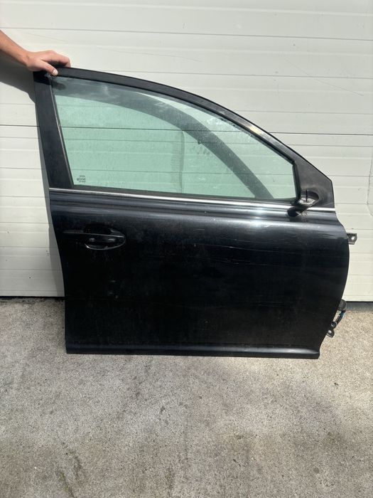 Тойота Авенсис  т25 2007 комби Toyota Avensis