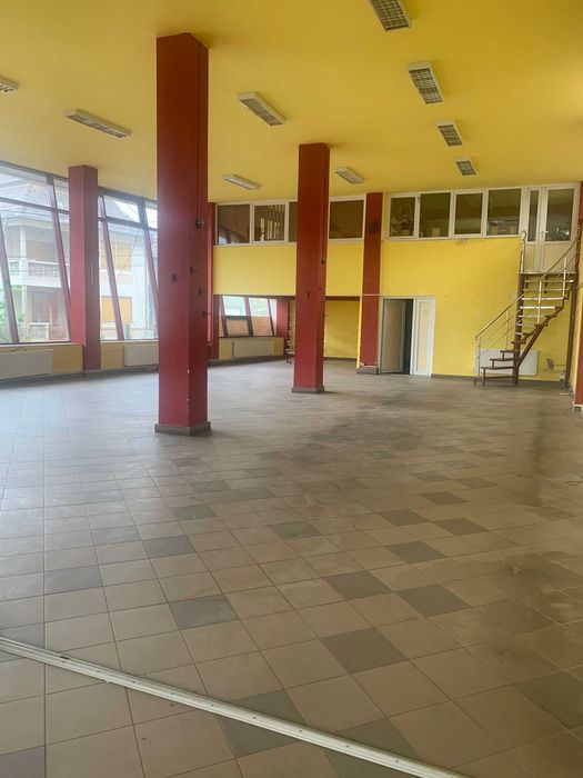 Spatiu de inchiriat