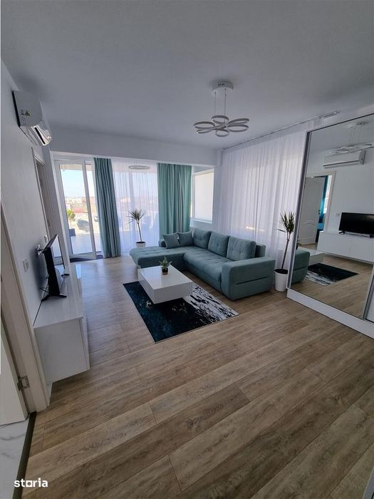 Apartament tip penthouse 2 camere si terasa proprie
