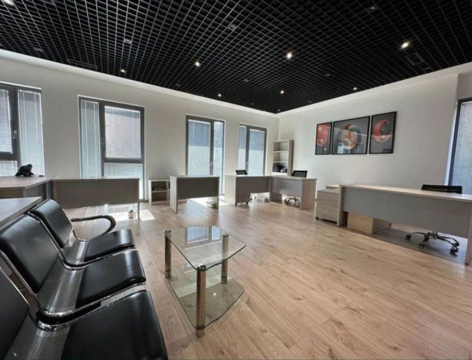 Аренда офиса на ЦУМ. Чехова. 190 м²