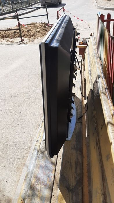 продам телевизор Phillips