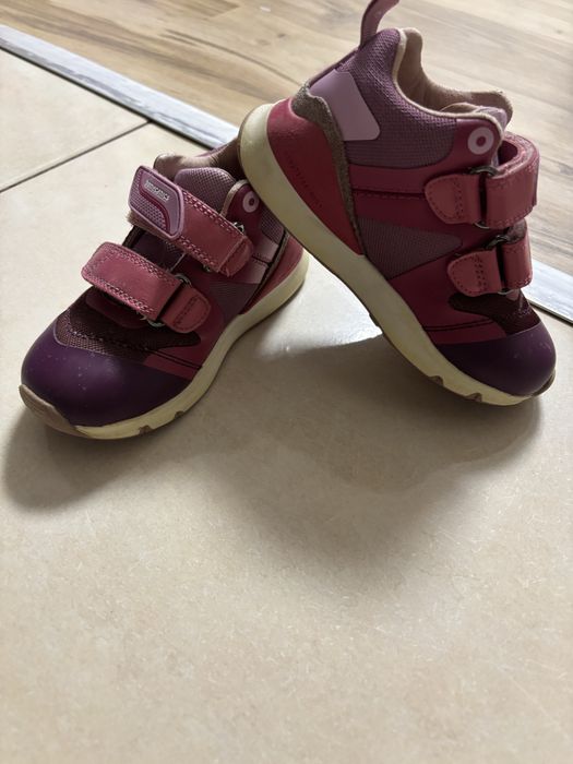 Adidasi biomecanics / ghete