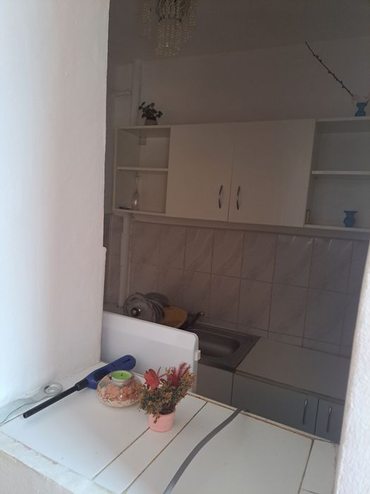 Garsoniera de inchiriat