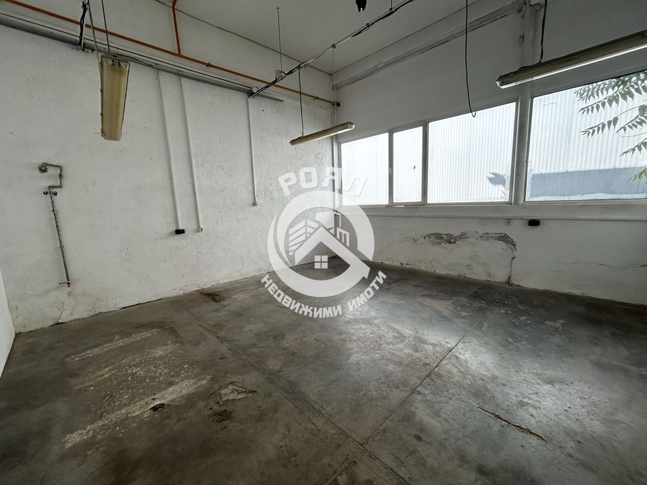 Дава се под наем Склад в Раковски - 375 кв.м за 1570.8 € - Снимка #8