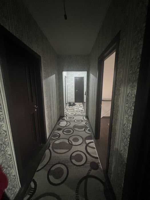 Новостройка сергели 5 А срочно сотилади 4/7/9