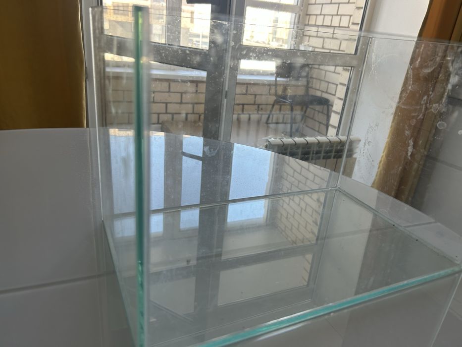 Поодам аквариум 20литров