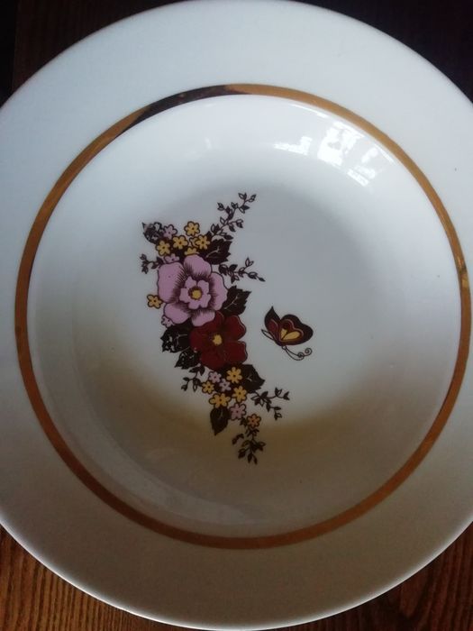 Тарелки разных размеров