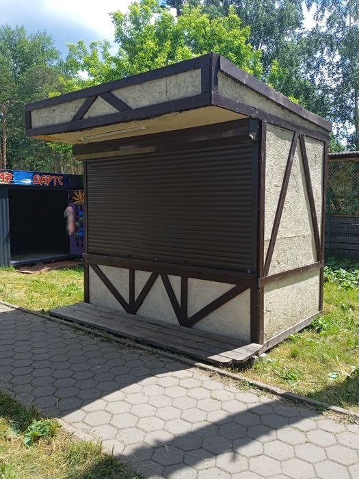 Продам киоск  для продажи напитков сувениров мороженого