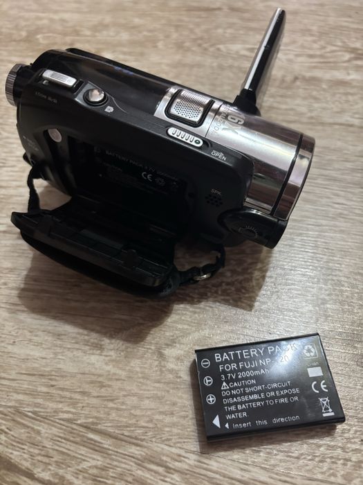 Цифровая камера SONY