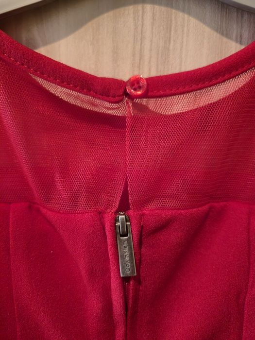 Червева рокля Calvin Klein 3-4г