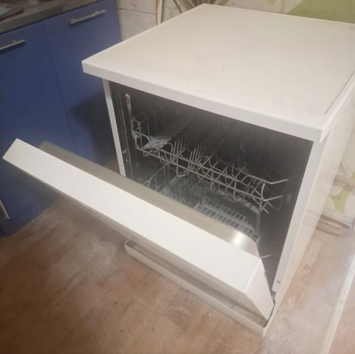 Посумоечная машина б/у