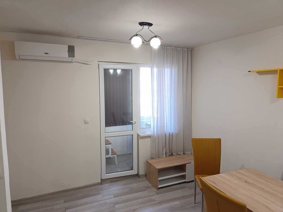 Дава се под наем Двустаен апартамент в Варна, Лятно кино Тракия - 55 кв.м за 357 € - Снимка #4