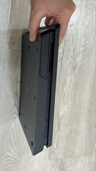 Play station slim 4