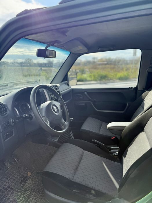 Suzuki jimny 1.3 benzină