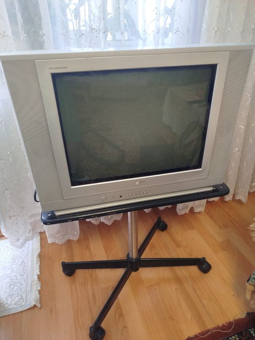 Продаётся телевизор