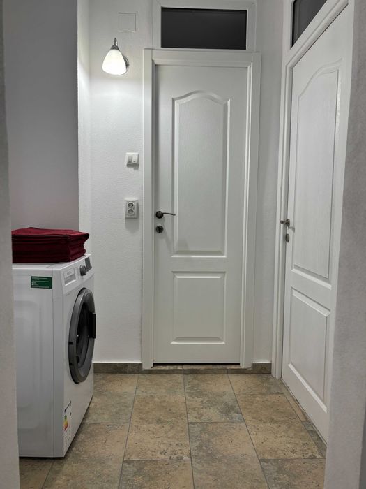 Proprietar, inchiriez apartament decomandat cu 2 camere, George Enescu