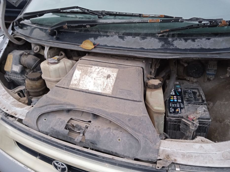 Тайота эстима объем 2.2 Дизель автомат