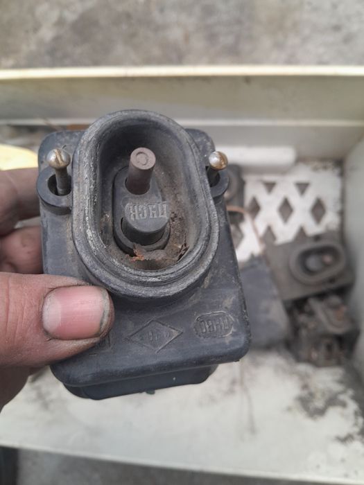 Продам пускатели и кандеры