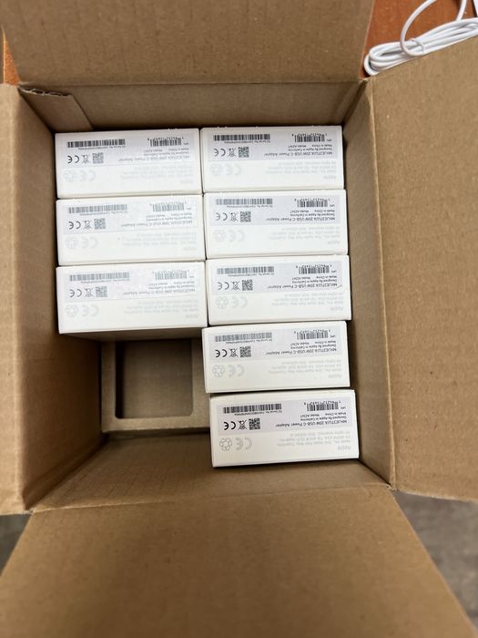 Зарядно оригинално за iPhone 17 Pro/iPhone 17 Pro Max 20W FAST CHARGER