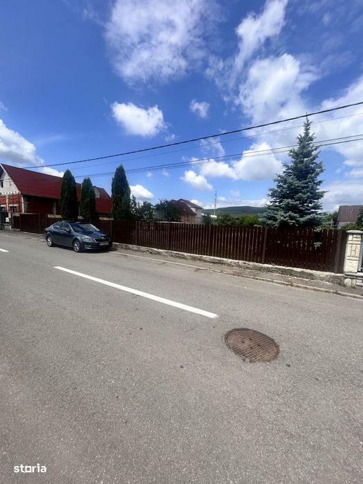 - Oportunitate teren intravilan  1300 mp str. Vasile Petri -zona premi