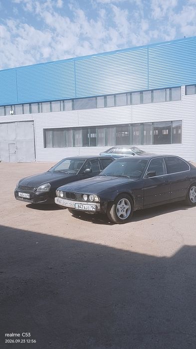 Продам 2 авто в хорошем состоянии.