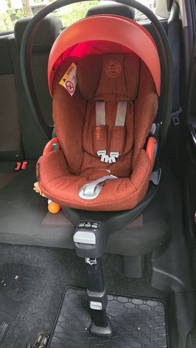 Vand scaun auto pentru bebelusi/copii ca nou. Cybex Cloud Z + baza isofix