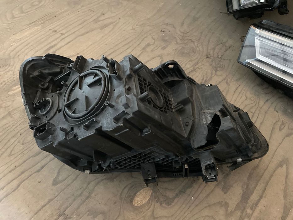 Ляв фар за Bmw 2 series. F45/F46.