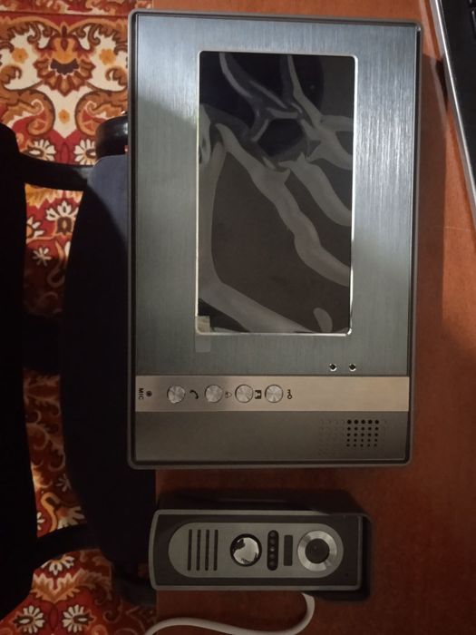 Продается домофон аналоговый