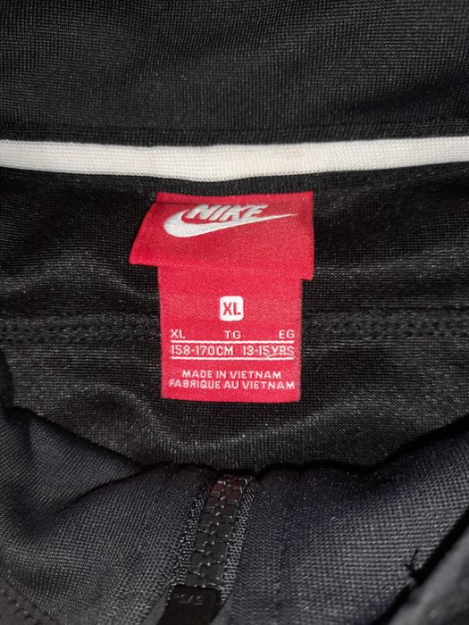 Jacheta Nike Sporstwear