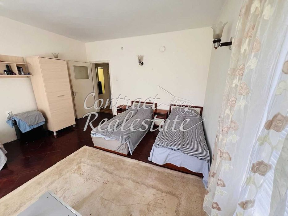 Дава се под наем Тристаен апартамент в Варна, Окръжна болница - 85 кв.м за 459 € - Снимка #9