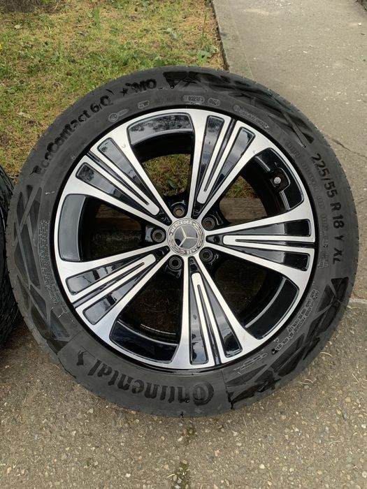 Джанти 18” е класа w214 с летни гуми continental