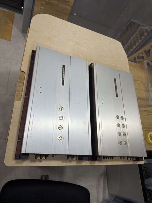 Luxman CM4050 и Luxman CM2100