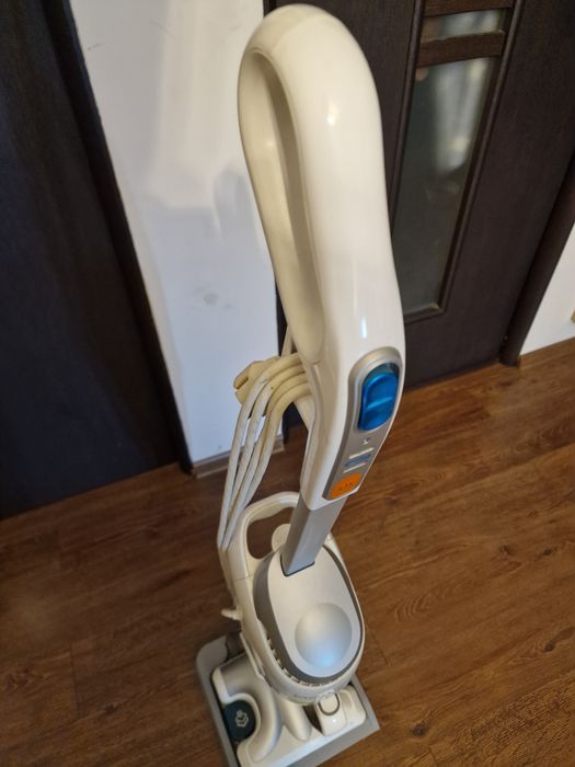 Aparat de curat cu abur + aspirator Rowenta Clean&Steam RY7557WH